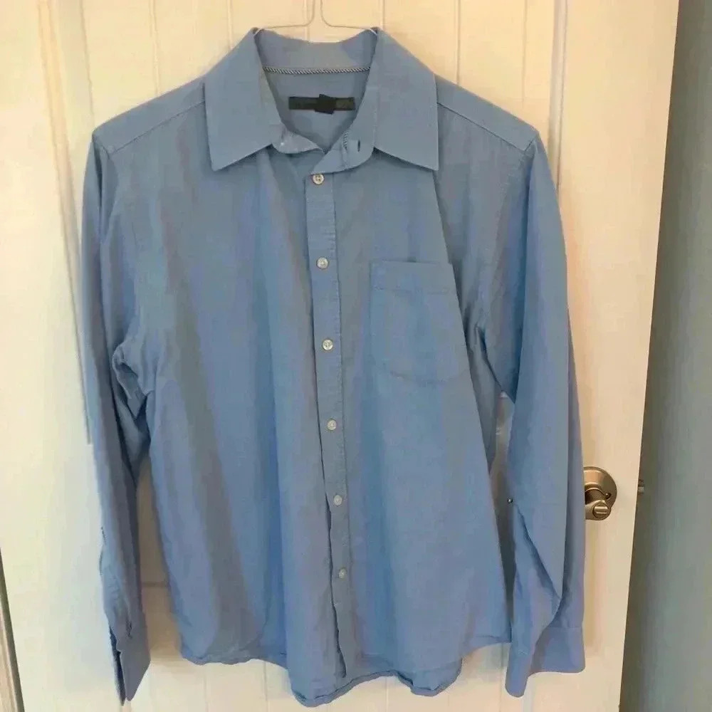 Old Navy men’s button down- blue